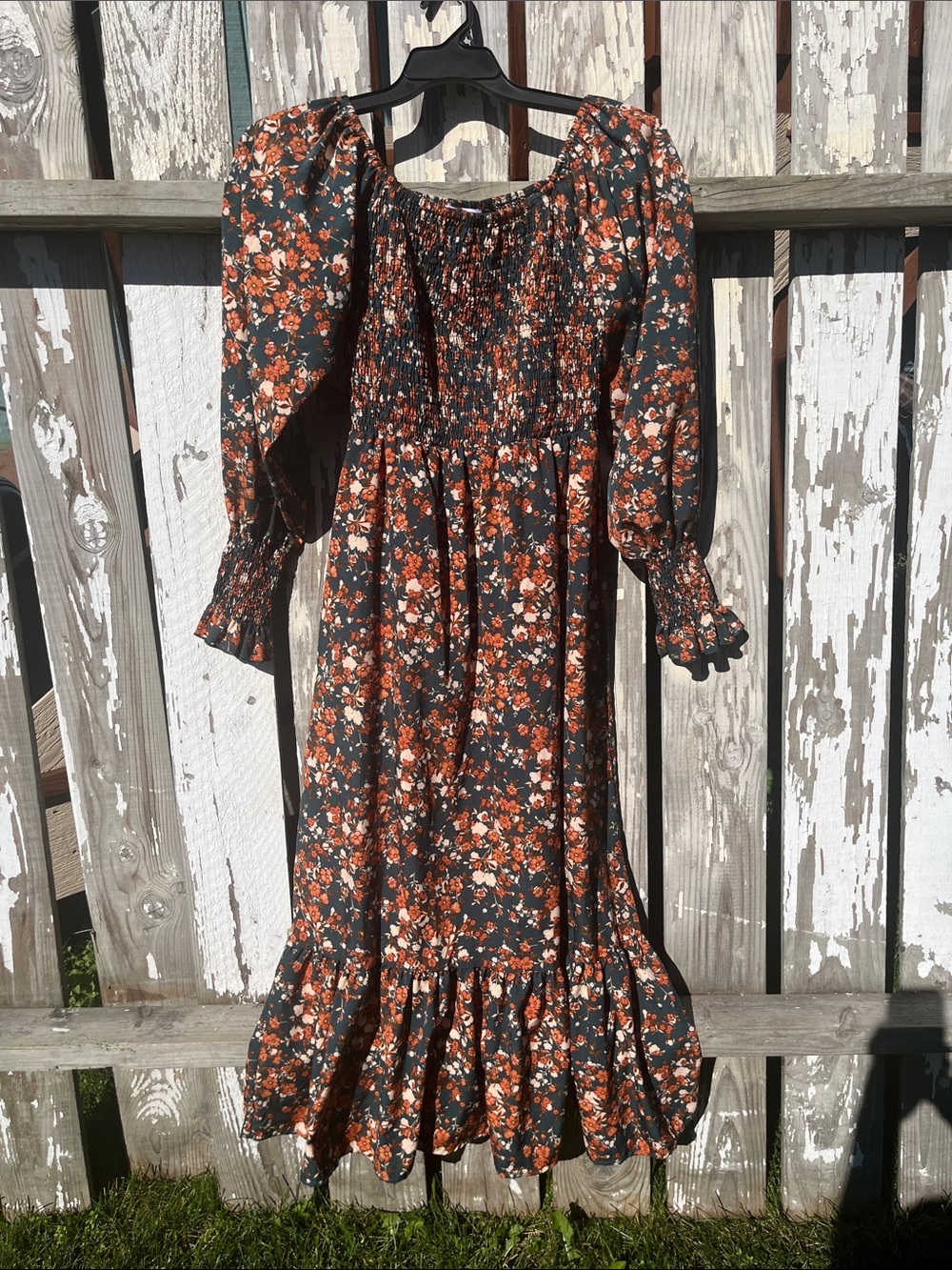 Smocked Long-Sleeve Floral Midi Dress new